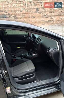 Хэтчбек SEAT Leon 2008 в 