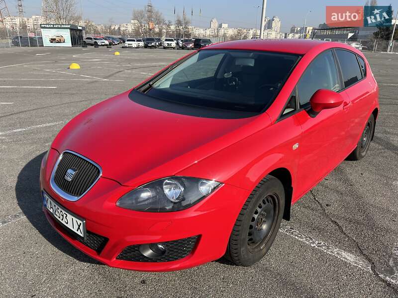 Хэтчбек SEAT Leon 2011 в Киеве фото 4 Хэтчбек SEAT Leon 2011 в Киеве