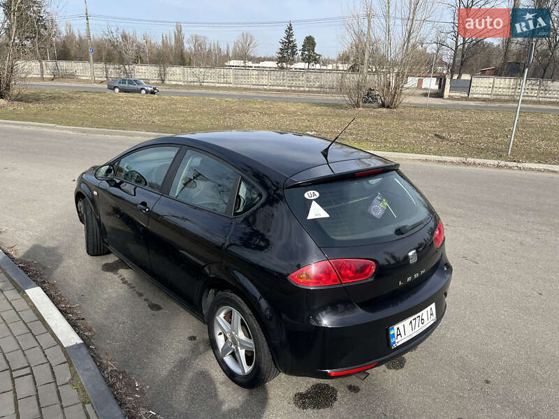 Хетчбек SEAT Leon 2011 в Києві
