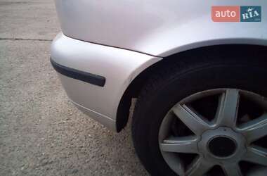 Хэтчбек SEAT Leon 2003 в 