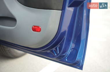 Хетчбек SEAT Leon 2000 в 