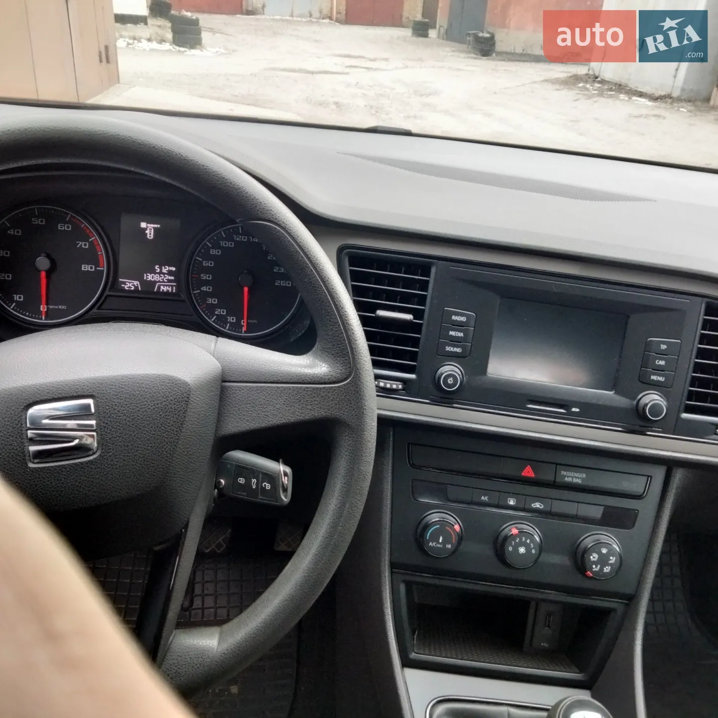 2016 SEAT Leon - мініатюра 12