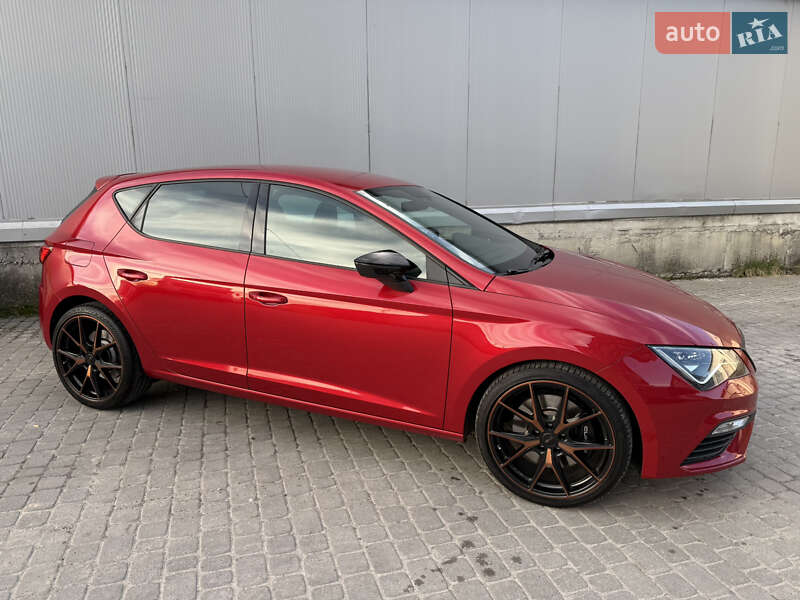 Хетчбек SEAT Leon 2019 в Львові