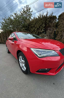Хэтчбек SEAT Leon 2014 в 