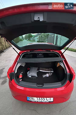 Хэтчбек SEAT Leon 2014 в 