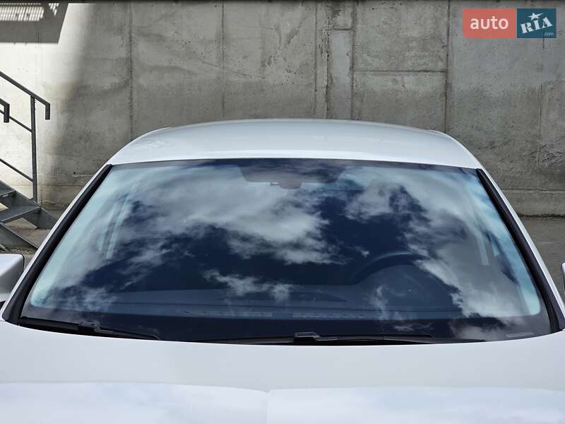 Хэтчбек SEAT Leon 2018 в Киеве