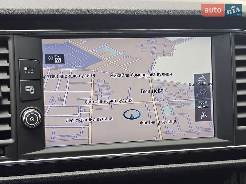 Хэтчбек SEAT Leon 2018 в Киеве