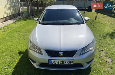 Хэтчбек SEAT Leon 2013 в 