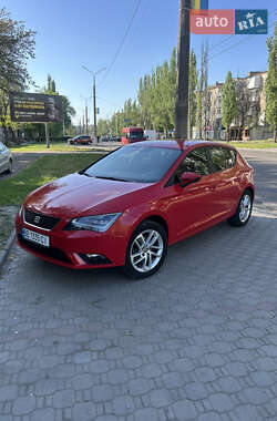 Хэтчбек SEAT Leon 2014 в Николаеве