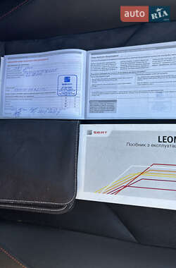Хетчбек SEAT Leon 2015 в 