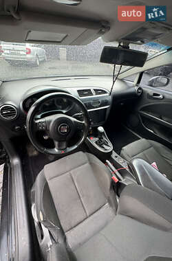 Хэтчбек SEAT Leon 2007 в 