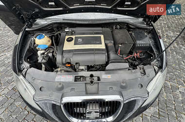 Хэтчбек SEAT Leon 2007 в 