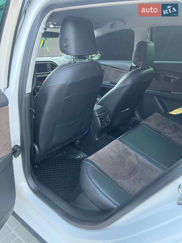 Универсал SEAT Leon 2016 в Первомайске