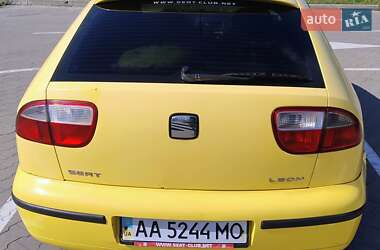 Хэтчбек SEAT Leon 2003 в 