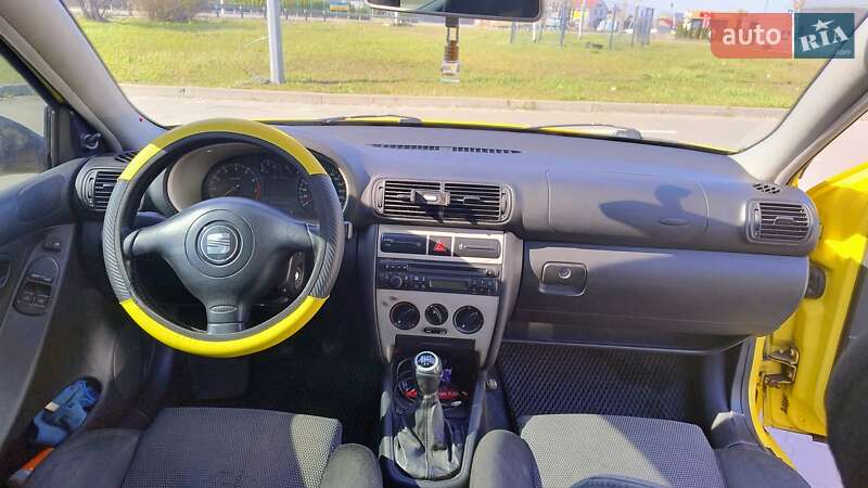 Хетчбек SEAT Leon 2003 в Києві фото 15 Хетчбек SEAT Leon 2003 в Києві