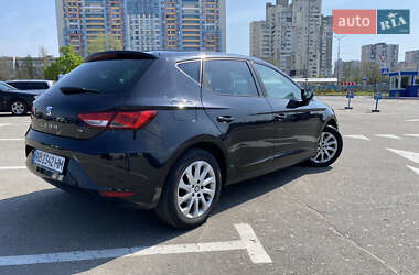 Хэтчбек SEAT Leon 2013 в 