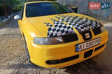 Хетчбек SEAT Leon 2004 в Хотові