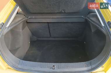 Хэтчбек SEAT Leon 2004 в 