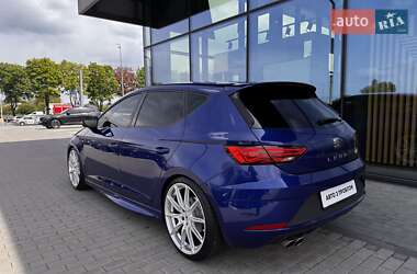 Хэтчбек SEAT Leon 2018 в 