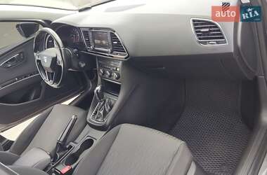 Хетчбек SEAT Leon 2016 в 