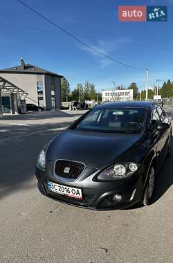 SEAT Leon 2011 SEAT Leon 2011