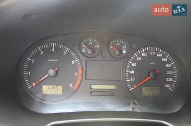 Хэтчбек SEAT Leon 2001 в 