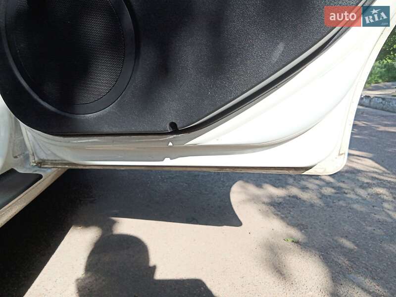 Хэтчбек SEAT Leon 2010 в Чернигове