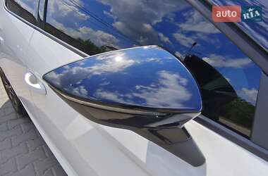 Хетчбек SEAT Leon 2019 в 