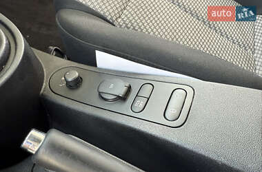 Хетчбек SEAT Leon 2011 в 