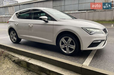 Хэтчбек SEAT Leon 2018 в 