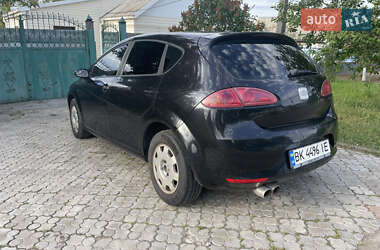 Хэтчбек SEAT Leon 2007 в 