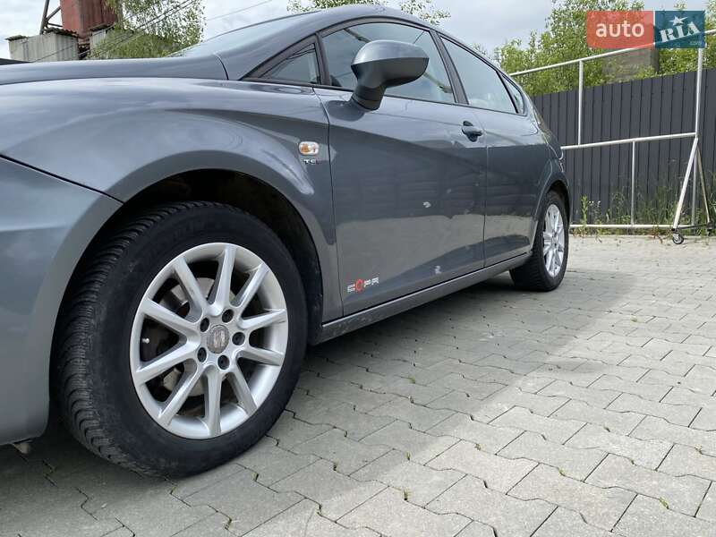 Хэтчбек SEAT Leon 2012 в Калуше фото 8 Хэтчбек SEAT Leon 2012 в Калуше
