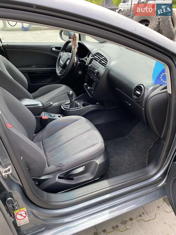 Хэтчбек SEAT Leon 2012 в Калуше фото 16 Хэтчбек SEAT Leon 2012 в Калуше