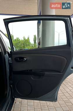 Хэтчбек SEAT Leon 2007 в 