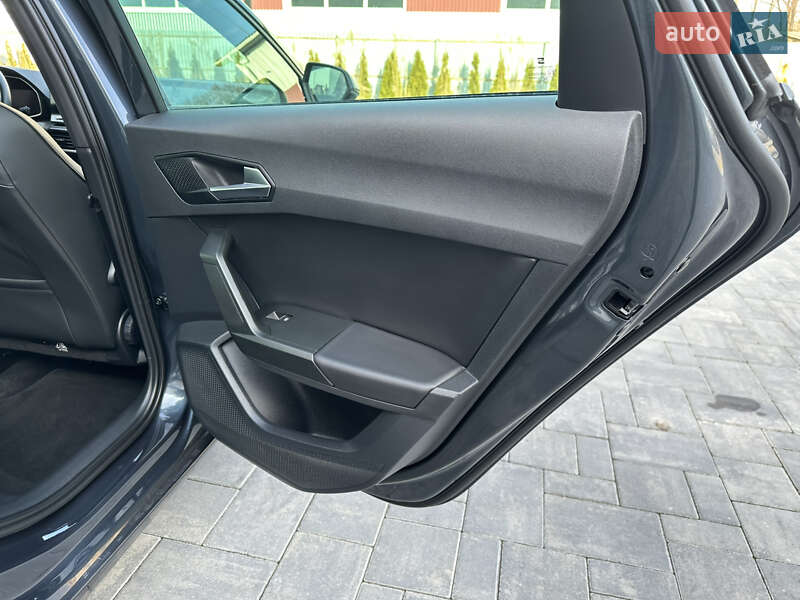 Универсал SEAT Leon 2021 в Луцке