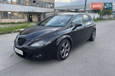 Хетчбек SEAT Leon 2005 в Києві