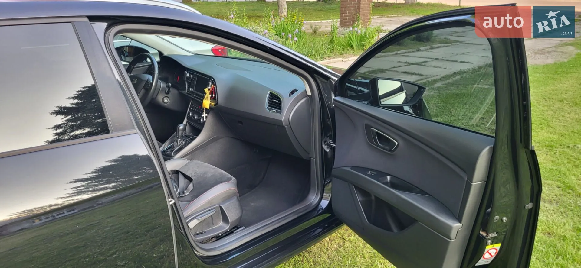 2016 SEAT Leon - мініатюра 8