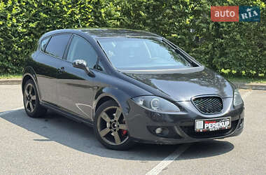 Хэтчбек SEAT Leon 2006 в 