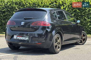 Хэтчбек SEAT Leon 2006 в 