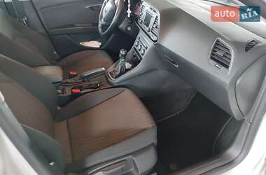 Хэтчбек SEAT Leon 2013 в 