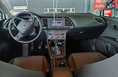 Хэтчбек SEAT Leon 2013 в 