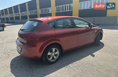 Хэтчбек SEAT Leon 2009 в 