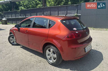 Хэтчбек SEAT Leon 2009 в 