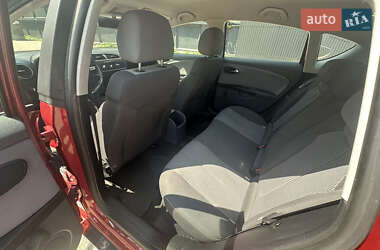 Хэтчбек SEAT Leon 2009 в 