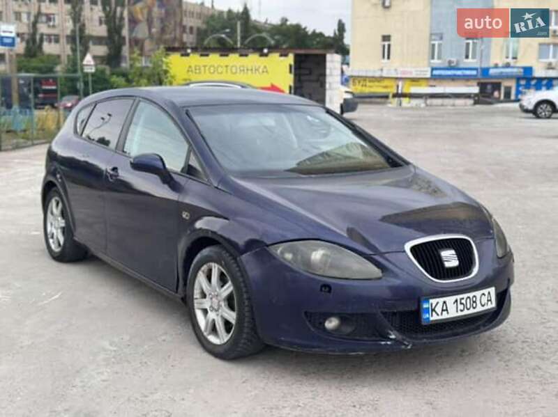 Хэтчбек SEAT Leon 2007 в Киеве