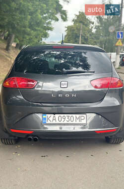 Хетчбек SEAT Leon 2011 в Житомирі