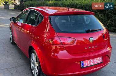 Хэтчбек SEAT Leon 2009 в 