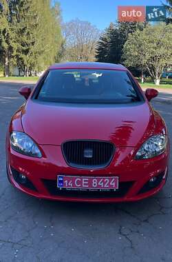 Хэтчбек SEAT Leon 2009 в Умани