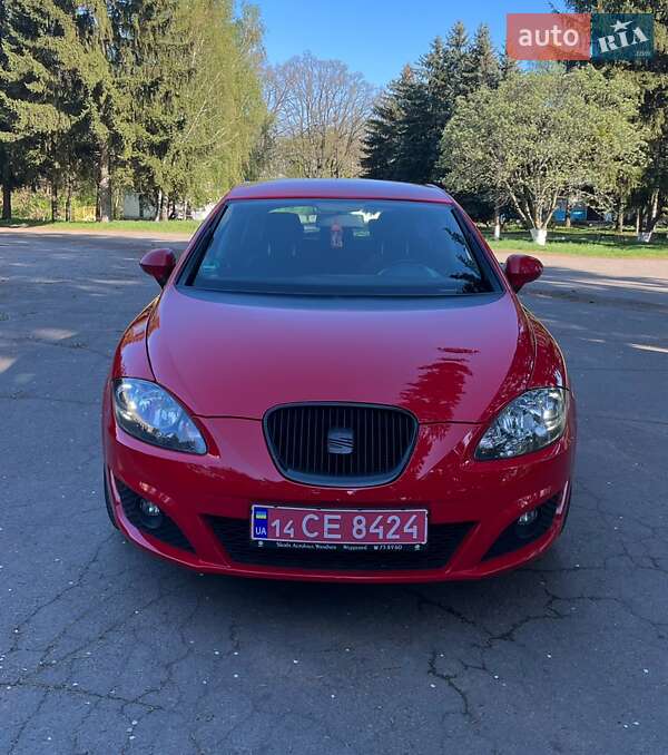 Хэтчбек SEAT Leon 2009 в 