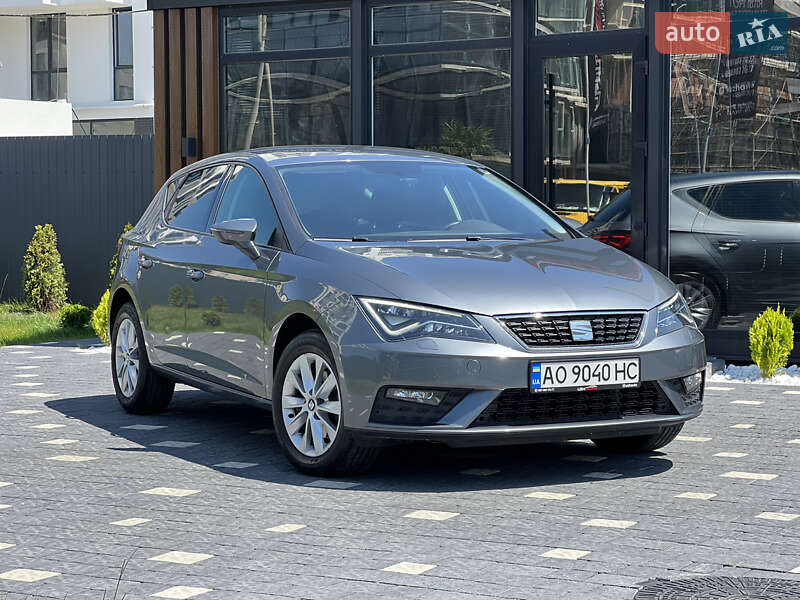 Хэтчбек SEAT Leon 2018 в 